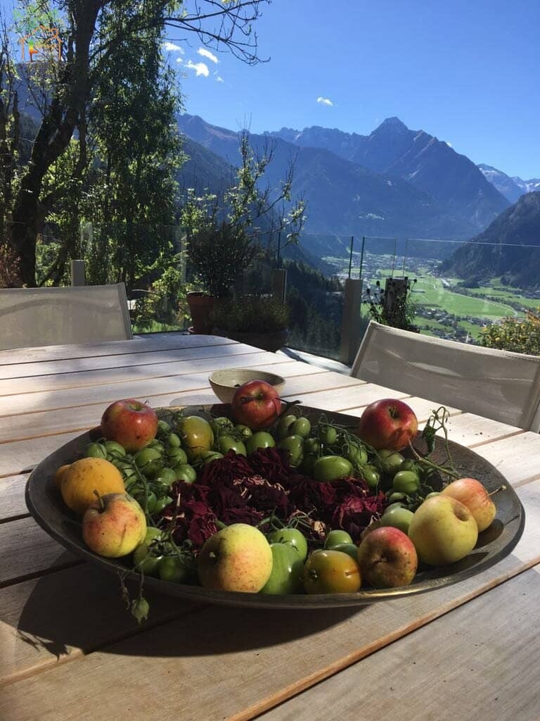 Repräsentatives Traumhaus im Zillertal. Top Qualität, unverbaubare Aussicht, Pool...