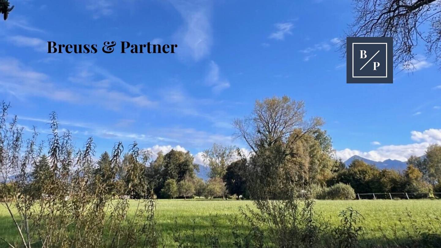 Traumhafter Bauplatz mit Bachidylle und Ried-Nähe in Lustenau