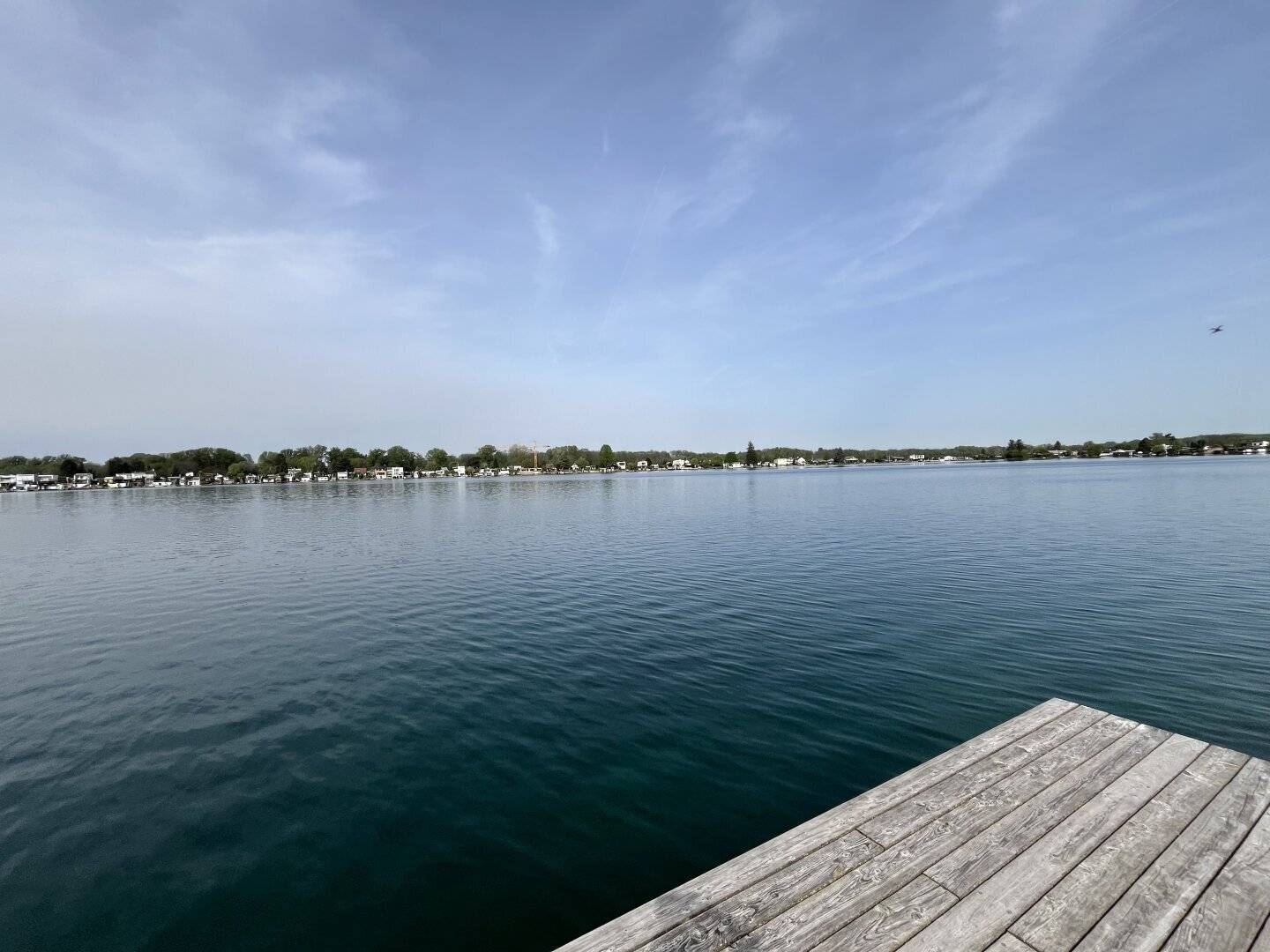 Sommer am See - Wohnen am Wasser - Ferienhaus mit Garten