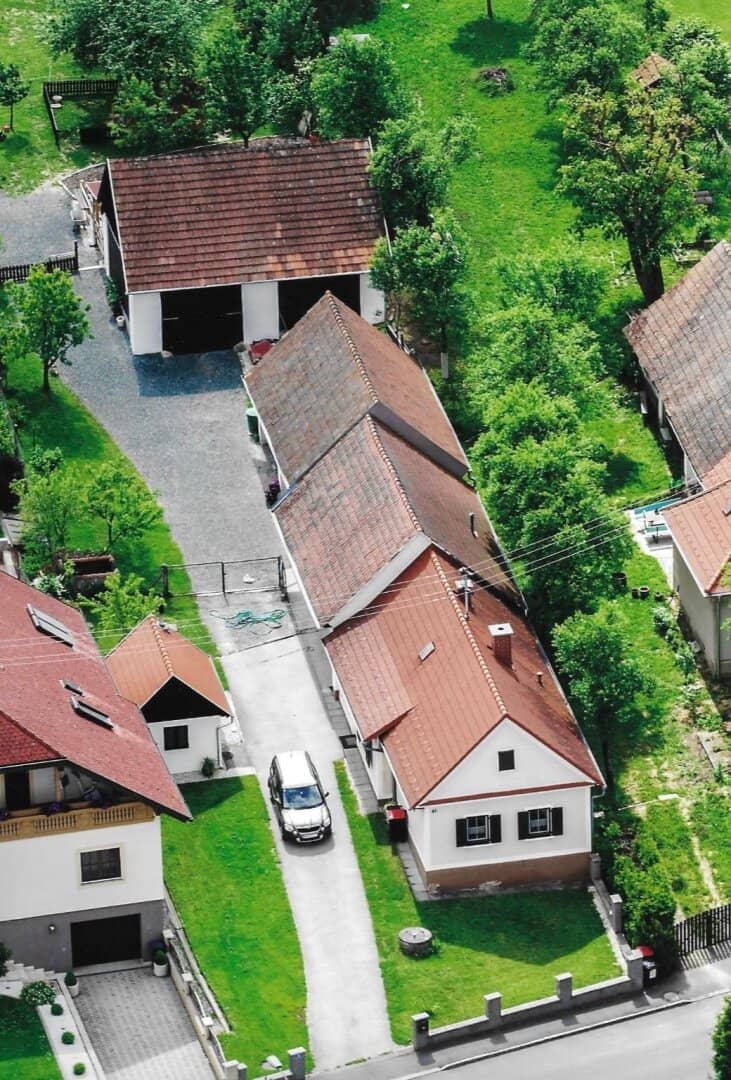 Renovated single-family house in an absolutely idyllic quiet location