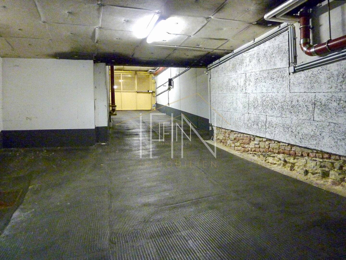 Für den Eigengebrauch oder als Wertanlage! Ein sicherer Garagenplatz in 1170 Wien!