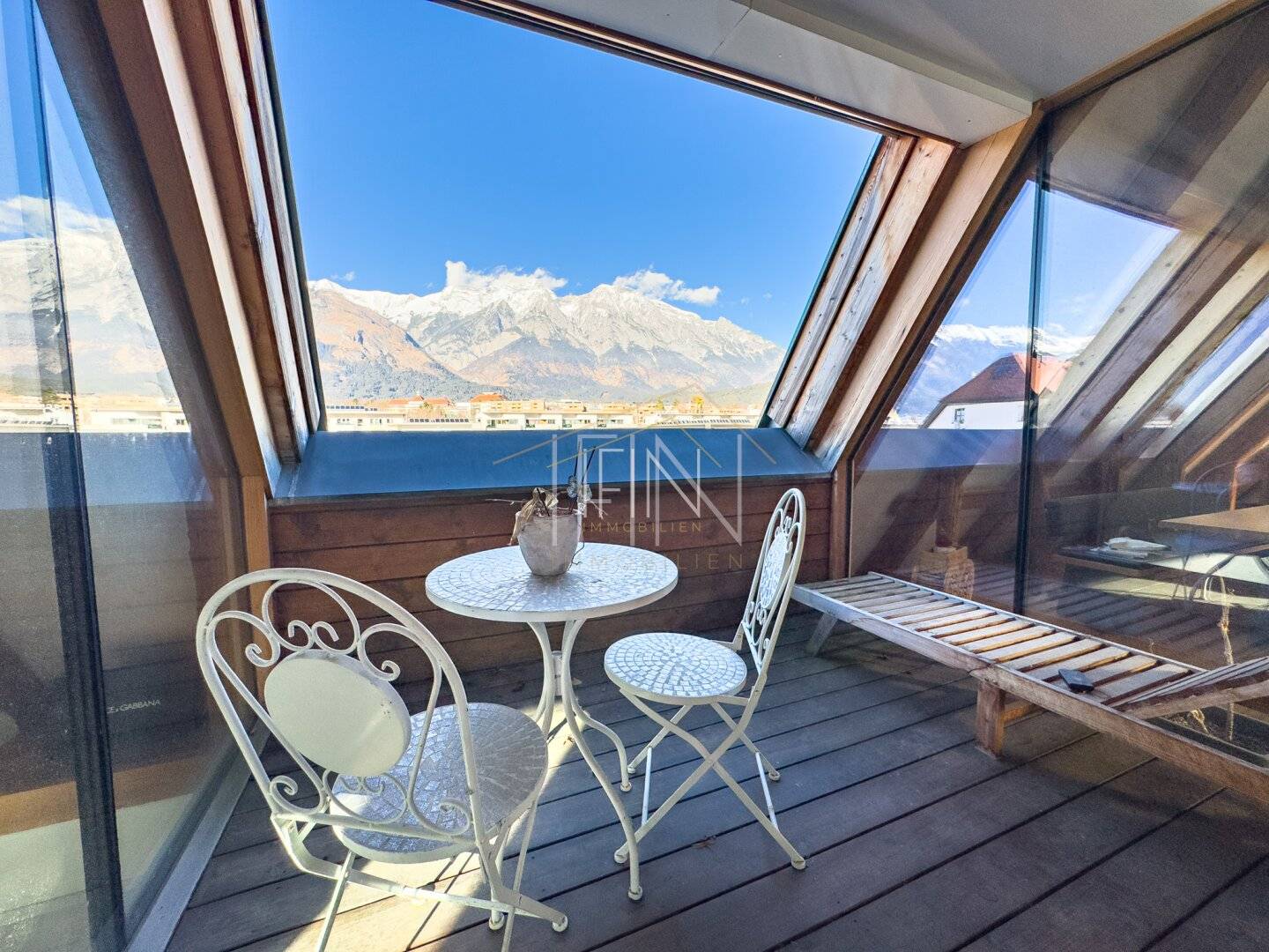 ALPENBLICK | Außergewöhnliches 125m² Loft im Dachgeschoss