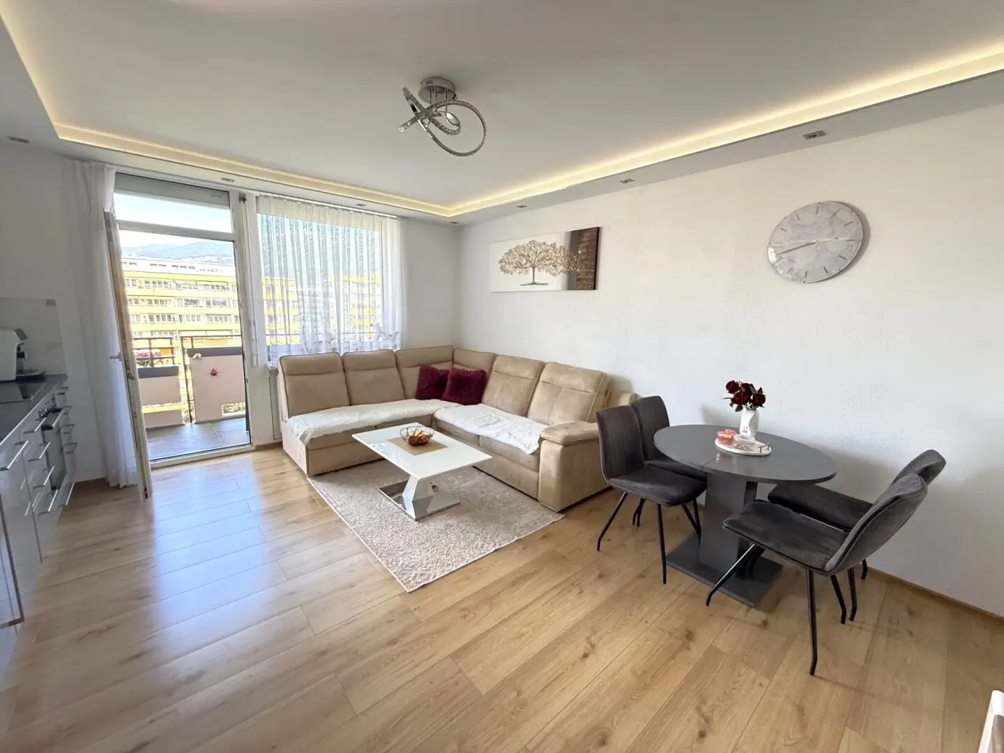 Arzl: Hochwertig sanierte 3-Zimmer-Wohnung