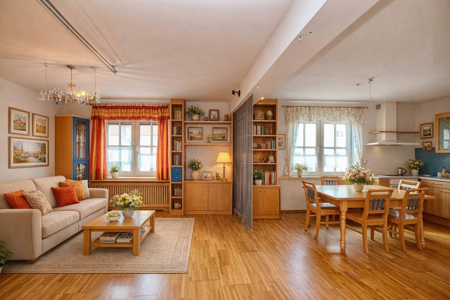 Großzügiges Zweifamilienhaus im Herzen von Ritzing