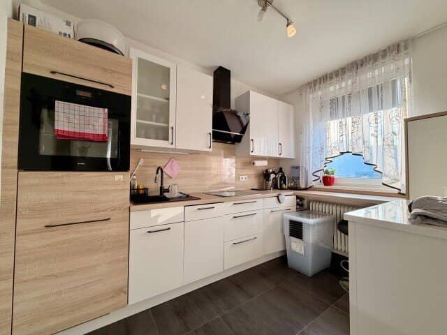 55 m² living dream with west balcony and distant view – high up in Graz Wetzelsdorf
