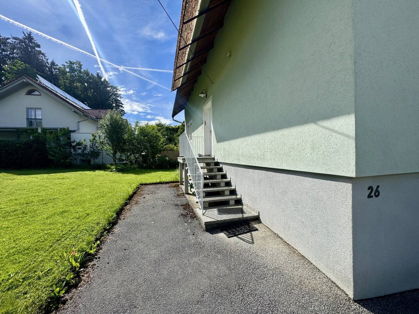 Viel Platz für Familie oder Generationenwohnen – Wohnhaus mit sonnigem Grundstück in ruhiger Lage ...!
