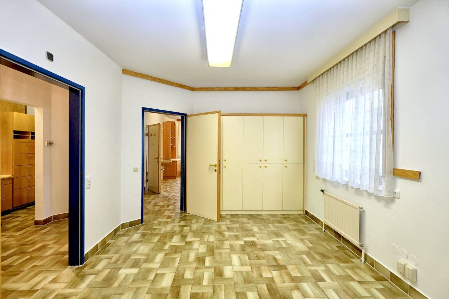 Bestens aufgeteilte(s) Praxis, Ordination bzw. Büro steht zur Vermietung