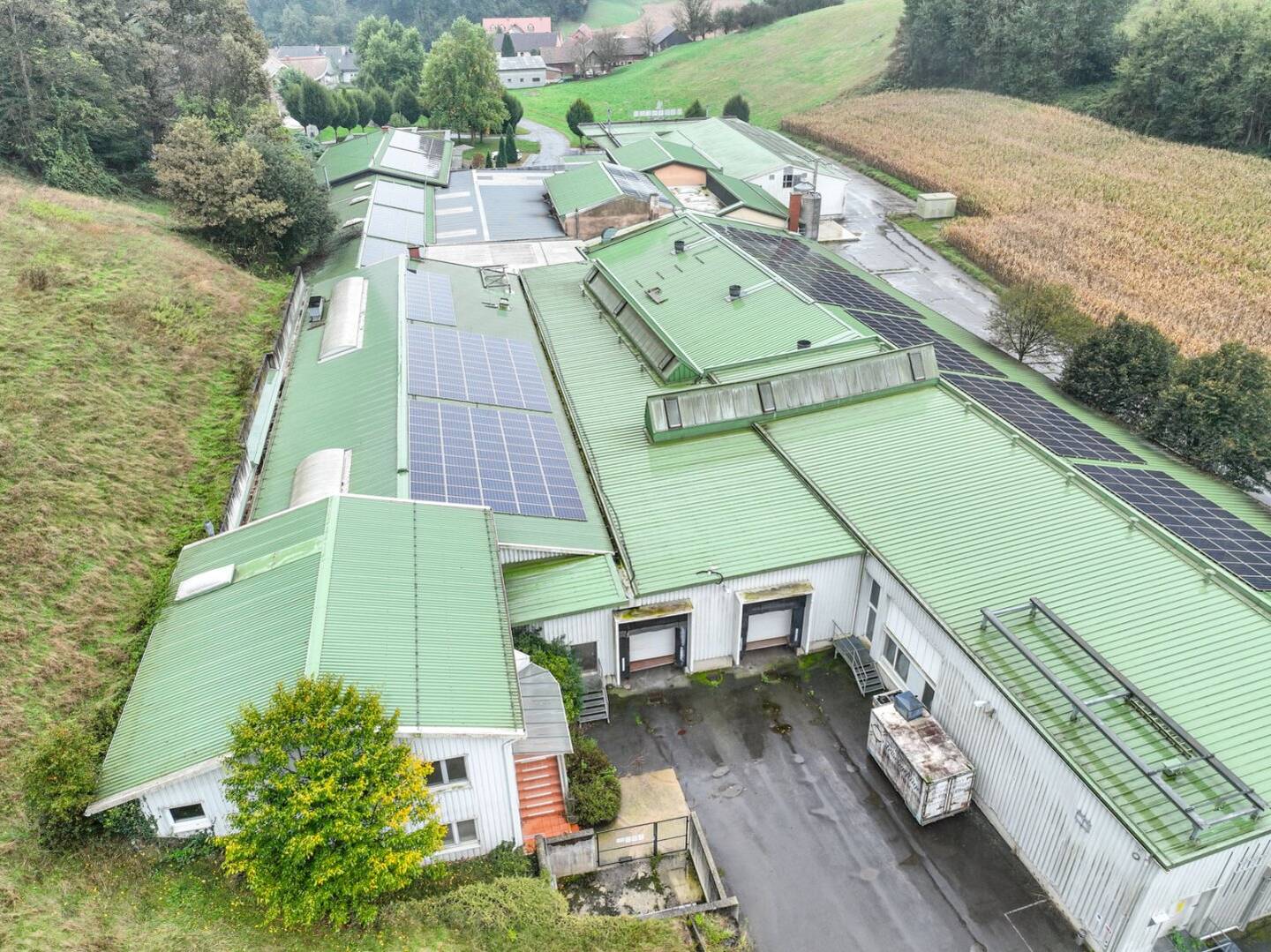 Großzügige Gewerbefläche mit Büroflächen zu vermieten! - Südoststeiermark