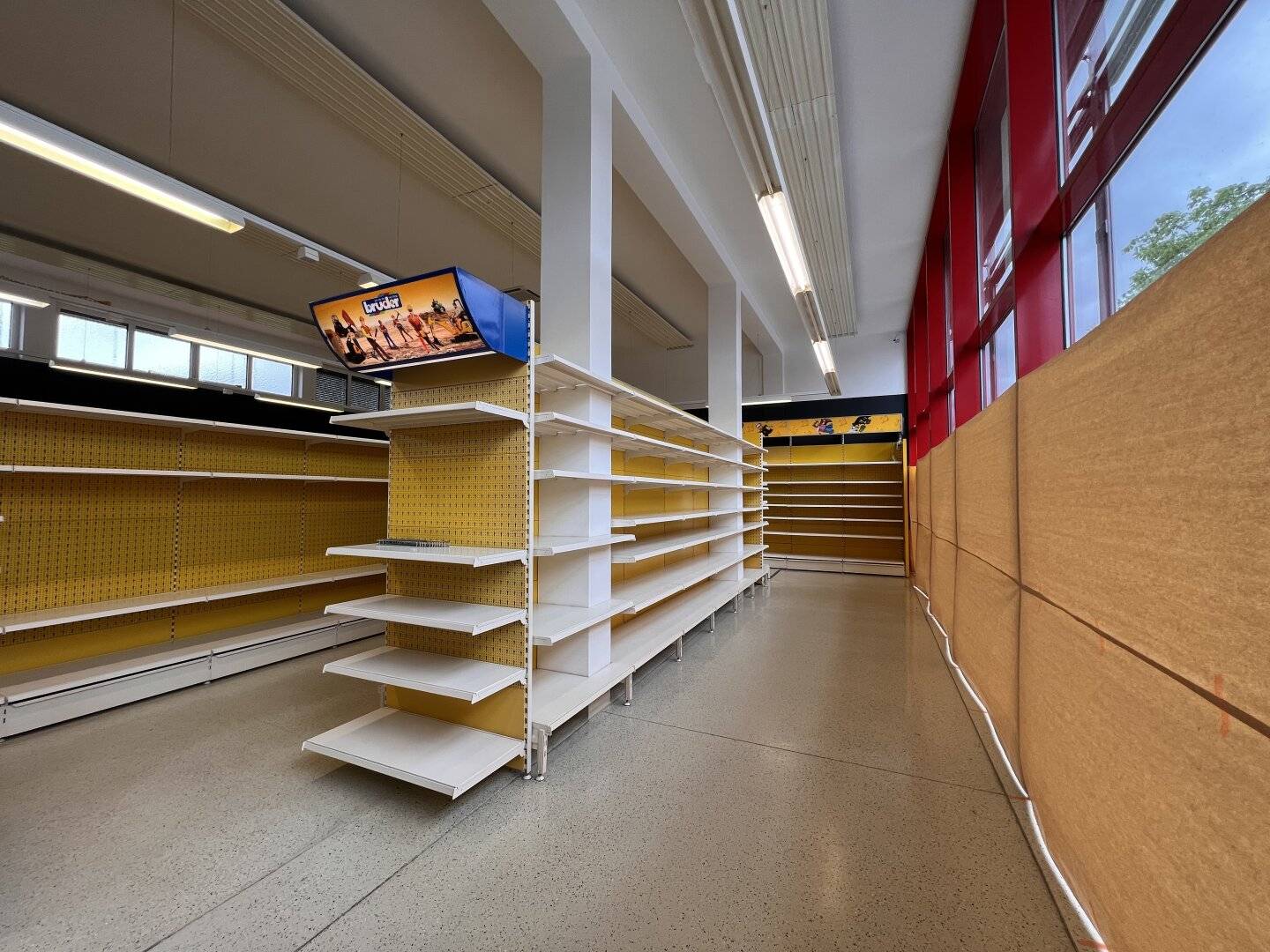 Repräsentatives Geschäftslokal in Hofstätten / Raab mit guter Verkehrsanbindung  zu vermieten!