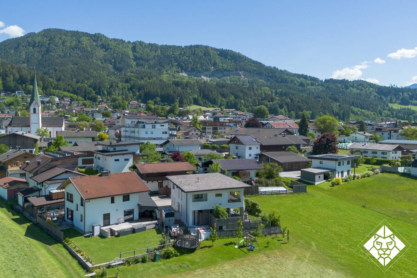 Exklusives Wohnhaus in Bad Häring – Wohnen mit Stil, Komfort und traumhafter Aussicht