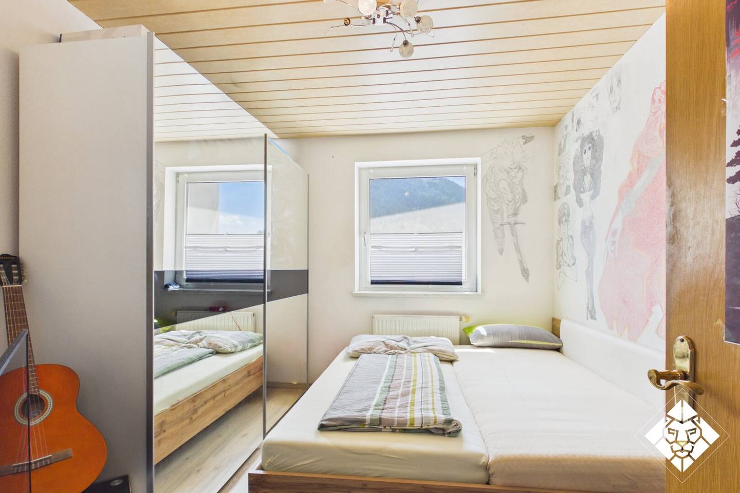 Attraktive 4-Zimmer-Wohnung mit großzügiger Terrasse zu kaufen!