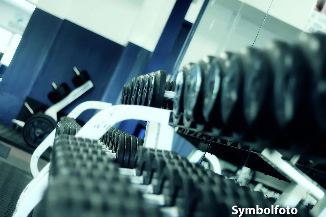 Nachfolger gesucht! Gut geführtes Fitnessstudio sucht neuen Betreiber ...! inkl. sämtlichen Sportgeräten, Gastro, Mitglieder Übernahme uvm.
