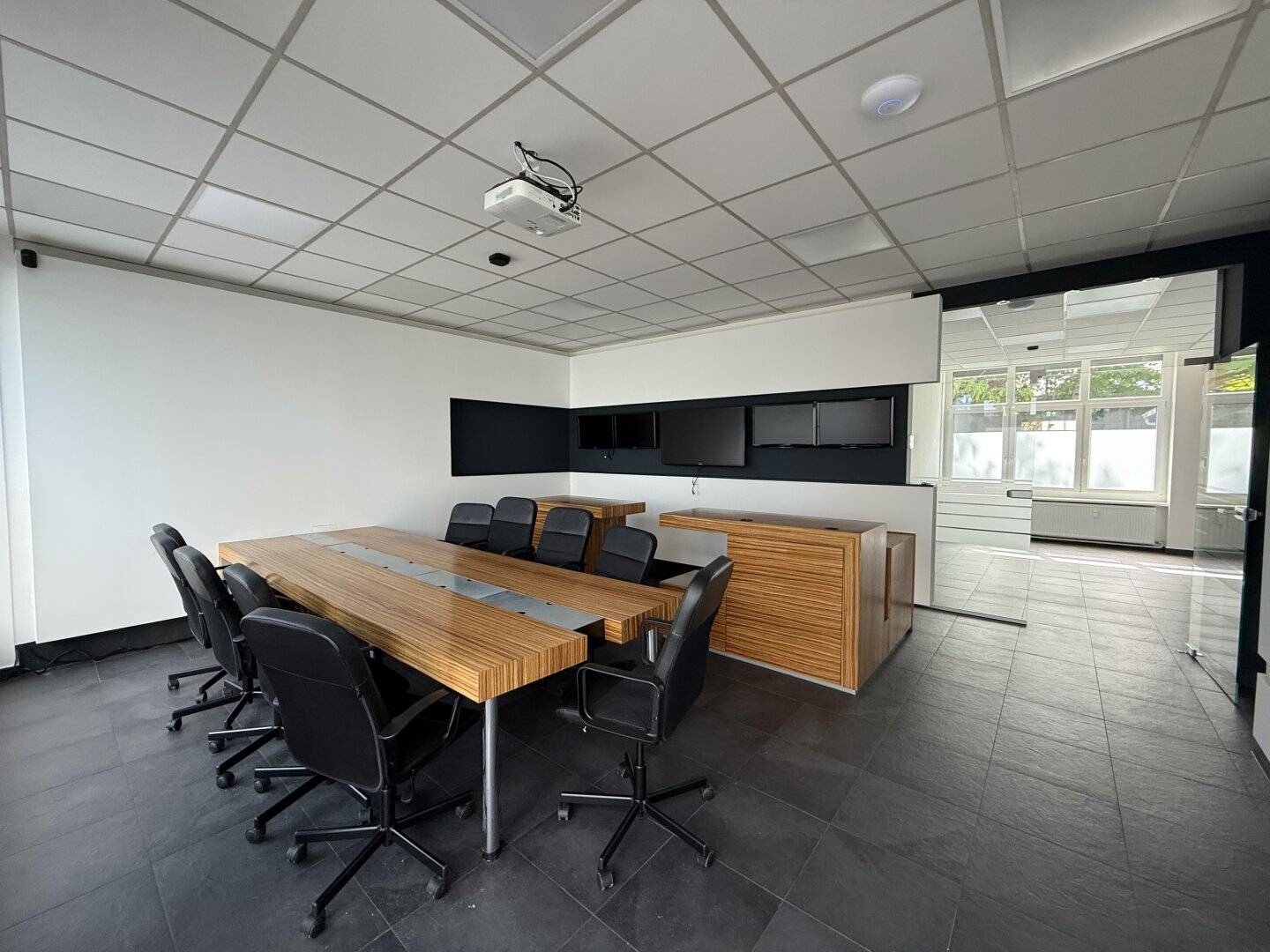 Moderne Büro- und Praxisflächen in zentraler Stadtlage mit bester Infrastruktur!