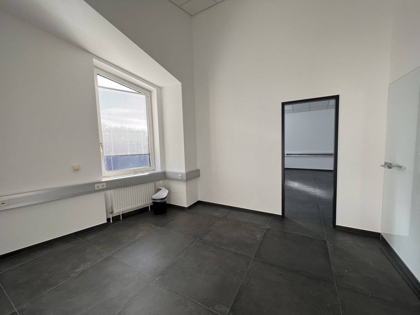 Lichtdurchflutete Bürofläche ab sofort zu vermieten! Hönigtal / Laßnitzhöhe