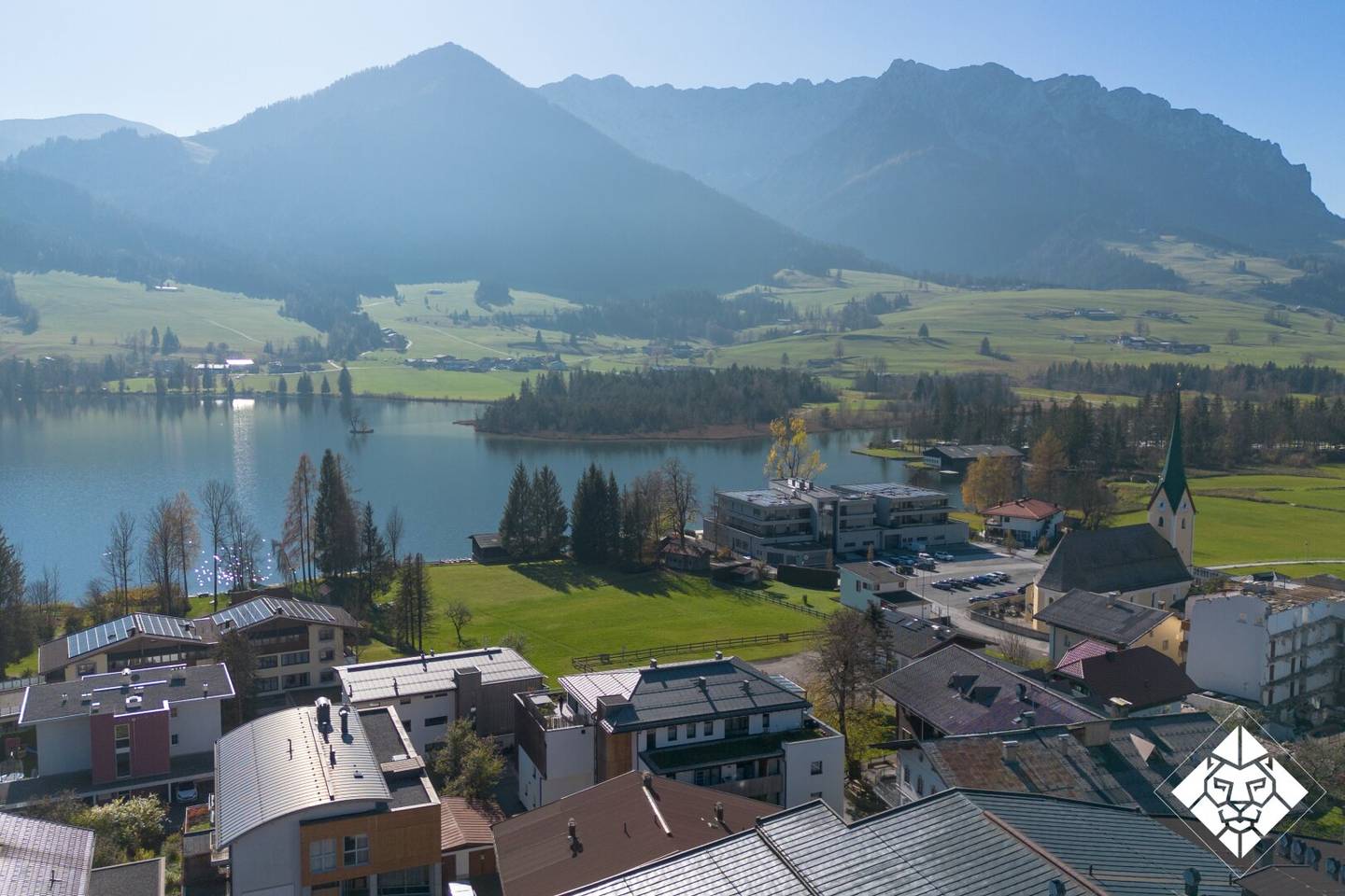 EXKLUSIVES SEEGRUNDSTÜCK FÜR TOURISTISCHE ENTWICKLUNG AM WALCHSEE TIROL