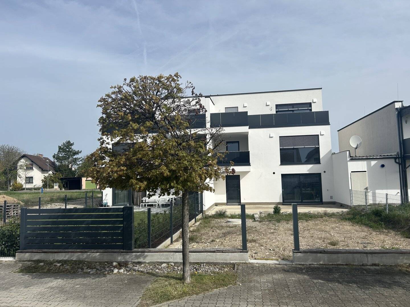 FLORA - Göttin der Blumen und des Frühlings - GARTEN - WOHNUNG in NEUBAU/Erstbezug