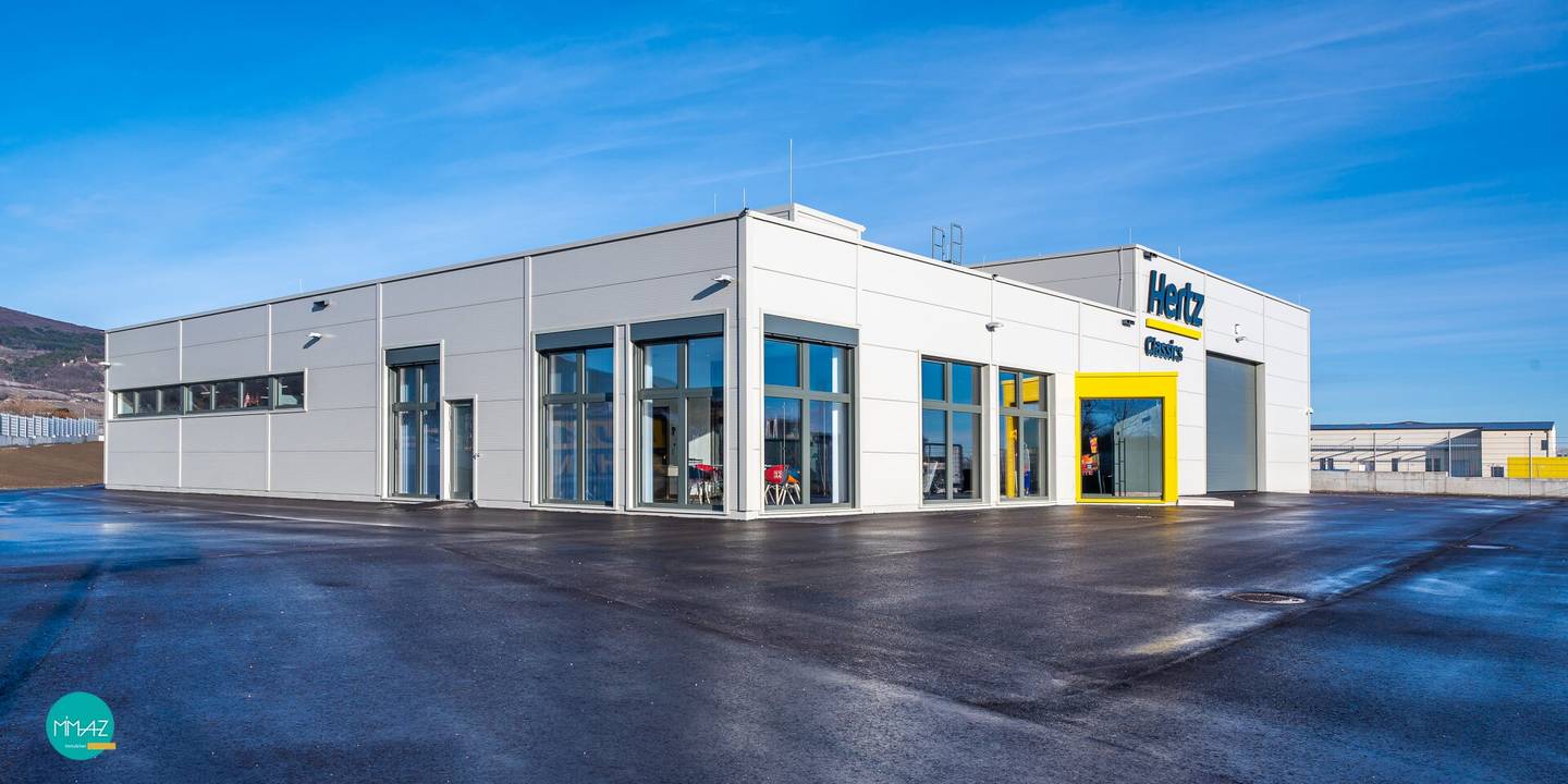 XKLUSIVE BETRIEBSANLAGE: Showroom I Lagerflächen I Büros I Garage I Dachterrasse mit unverbaubarem Fernblick! Raum für Visionen!