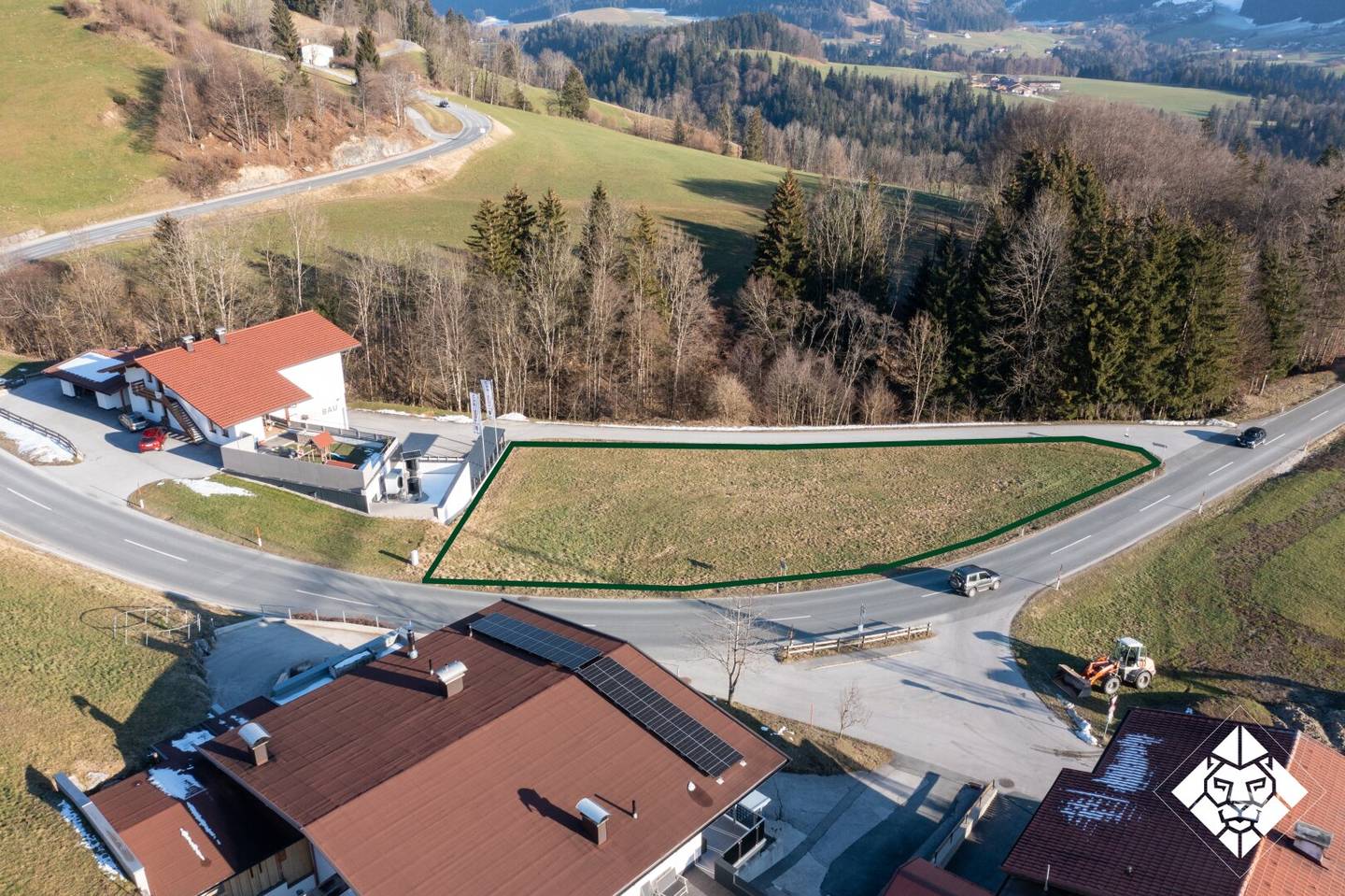 Gewidmetes Gewerbegrundstück am Niederndorferberg mit Panoramablick