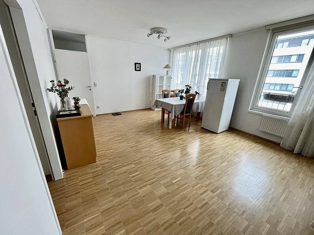 Top 4-Zimmer Eigentumswohnung mit Dachterrassennutzung nächst Donauzentrum und unweit UNO-City