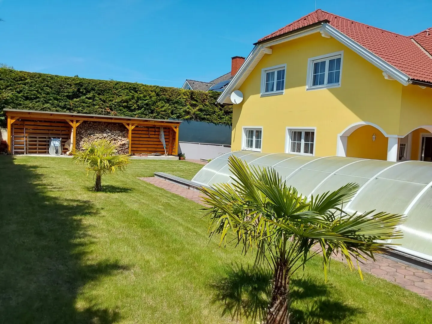 *Luxuriöses Haus in Bad Deutsch-Altenburg / Niederösterreich – Ihr neues Zuhause mit Pool und Garage*
