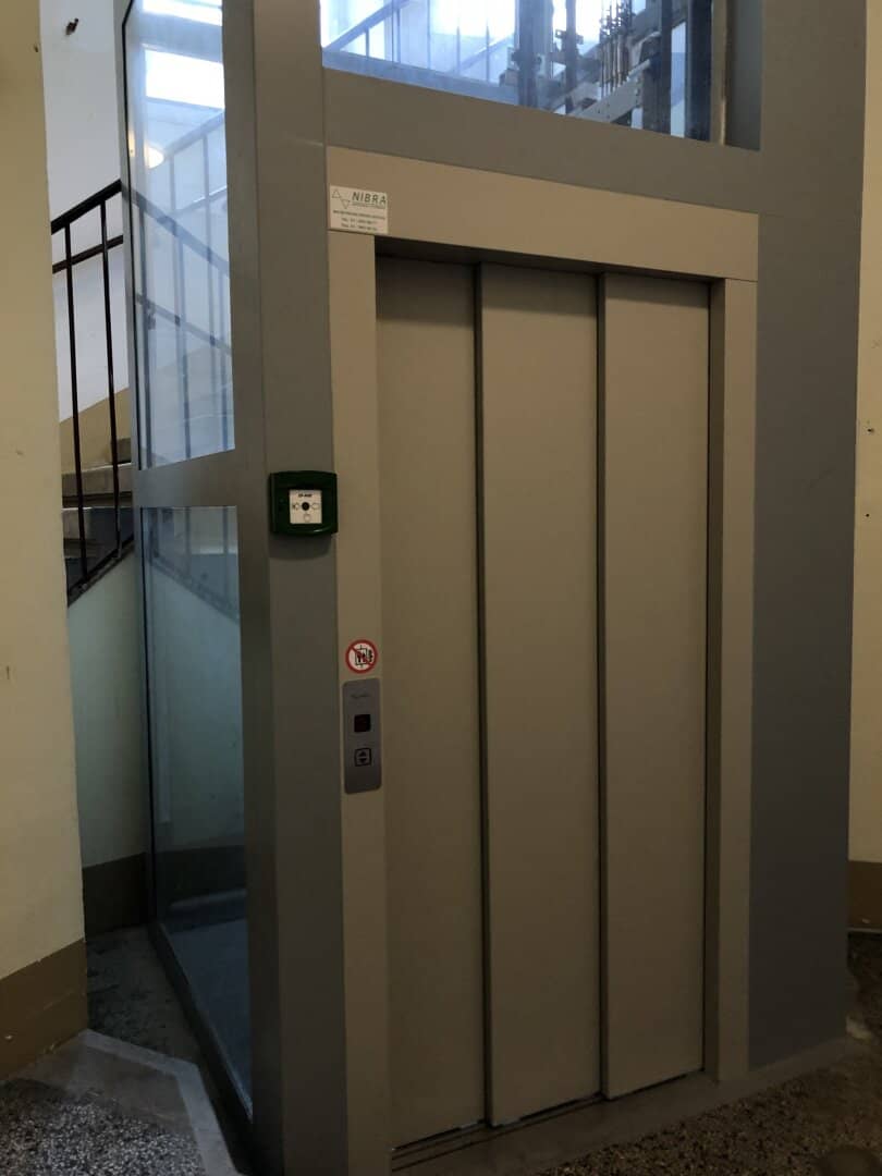 Perfekt geschnittene 3 Zimmer Altbauwohnung, direkt am Wallensteinplatz
