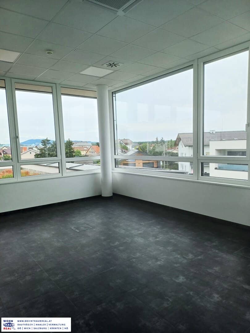 Gemeinschafts-Arztpraxis oder auch als Büro zu vermieten nähe Plus City