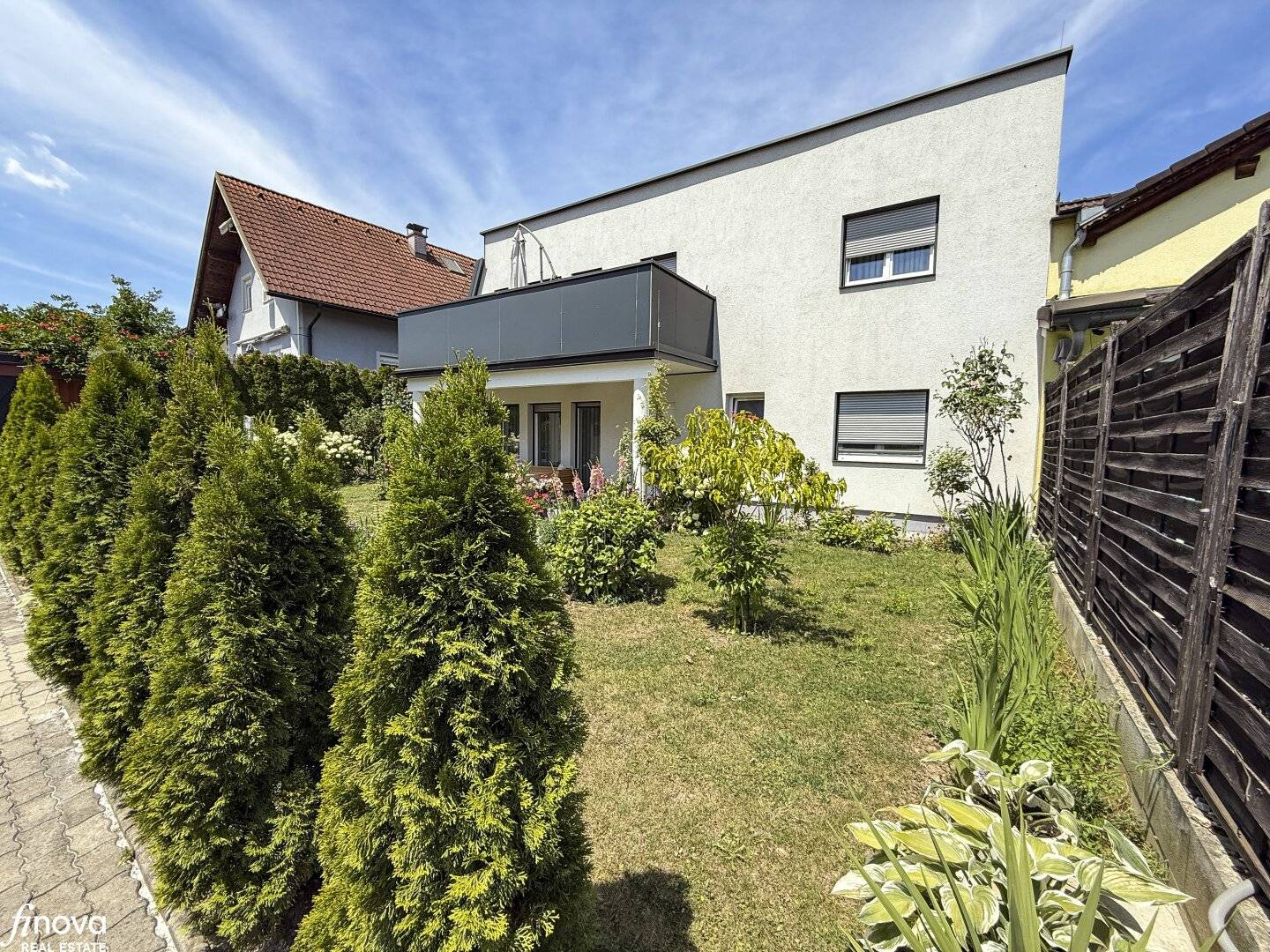 Viel Platz für zwei Familien – Modernes Haus nahe Graz mit Garten & Carport!!