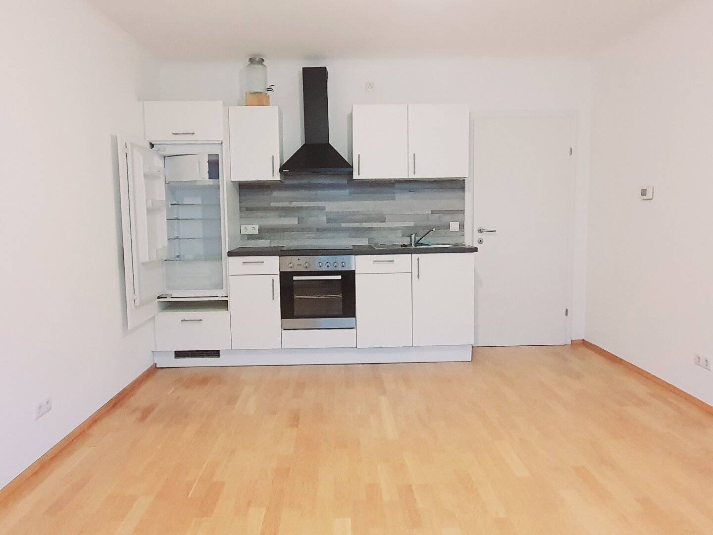 Top sanierter Neubau 3 Zimmer + 4.Liftstock + ruhige Lage
