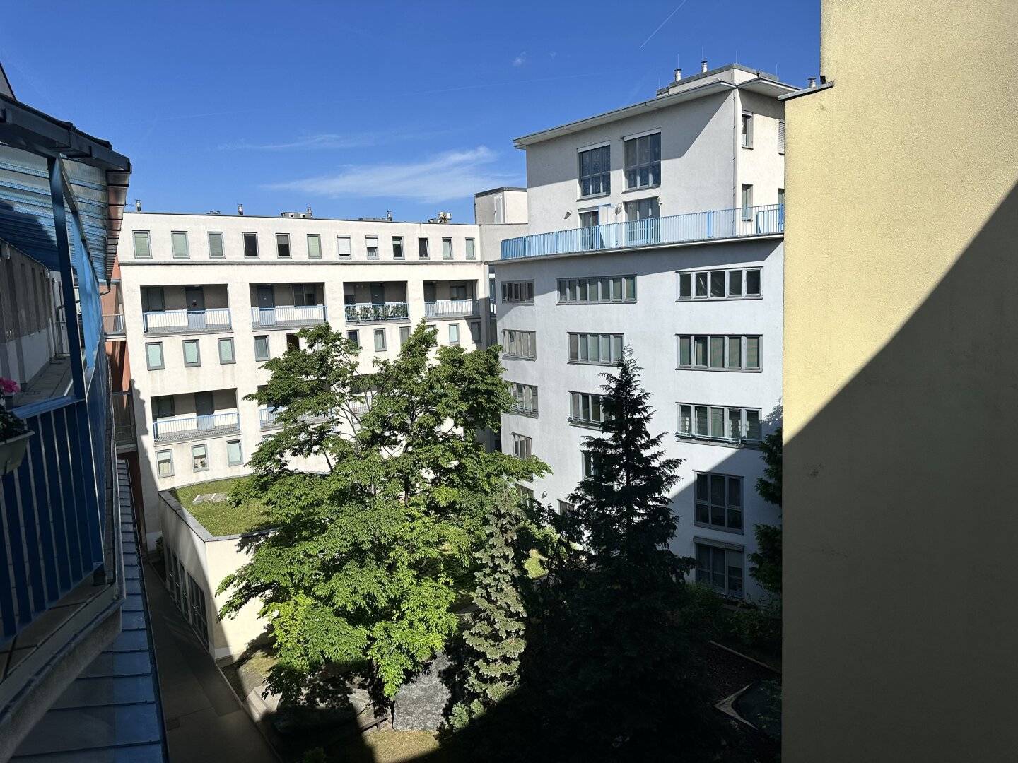 Stilvolle Maisonette-Wohnung mit Garagenstellplatz