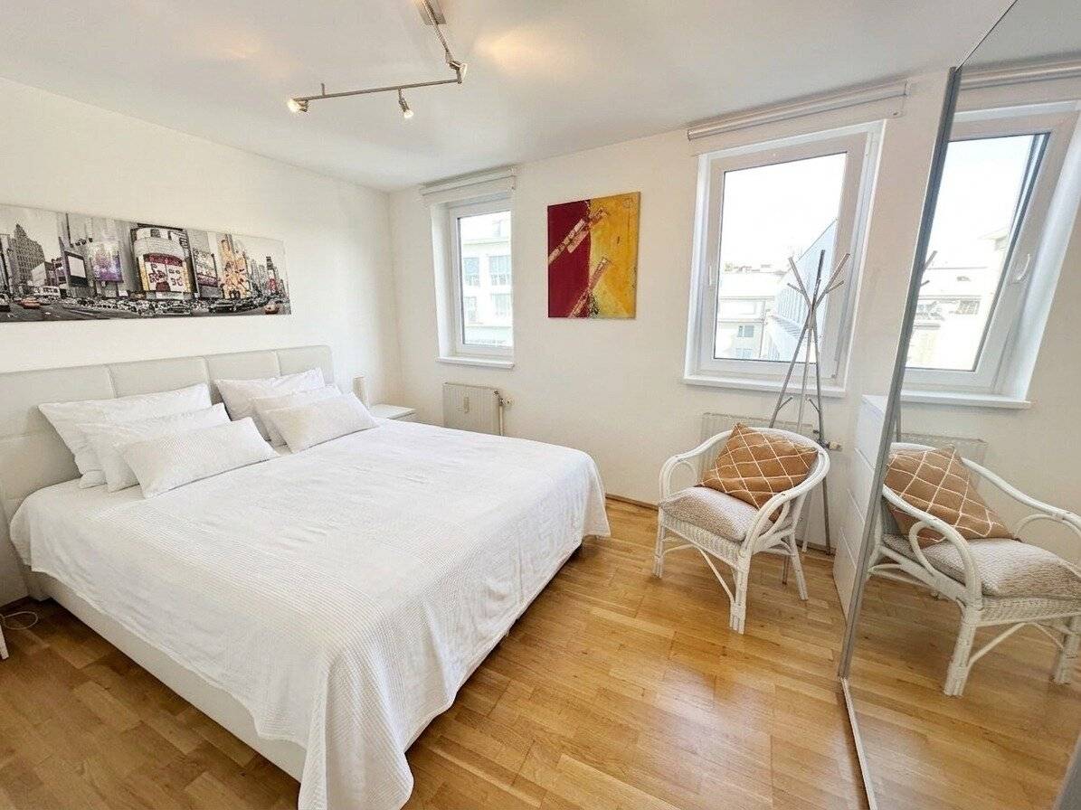Stilvolle Maisonette-Wohnung mit Garagenstellplatz