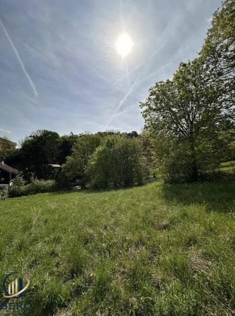 Sonniges Grundstück auf Eigengrund für Ihre Traumvilla in Toplage von Klosterneuburg