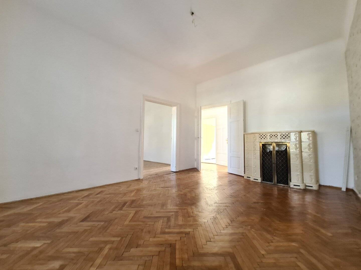 Sanierungstraum Altbau | Luftwärmepumpe möglich | 15m2 Süd-Balkon bewilligt
