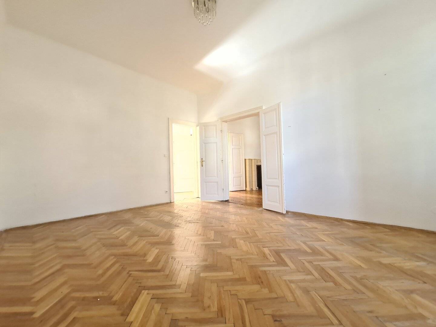 Sanierungstraum Altbau | Luftwärmepumpe möglich | 15m2 Süd-Balkon bewilligt