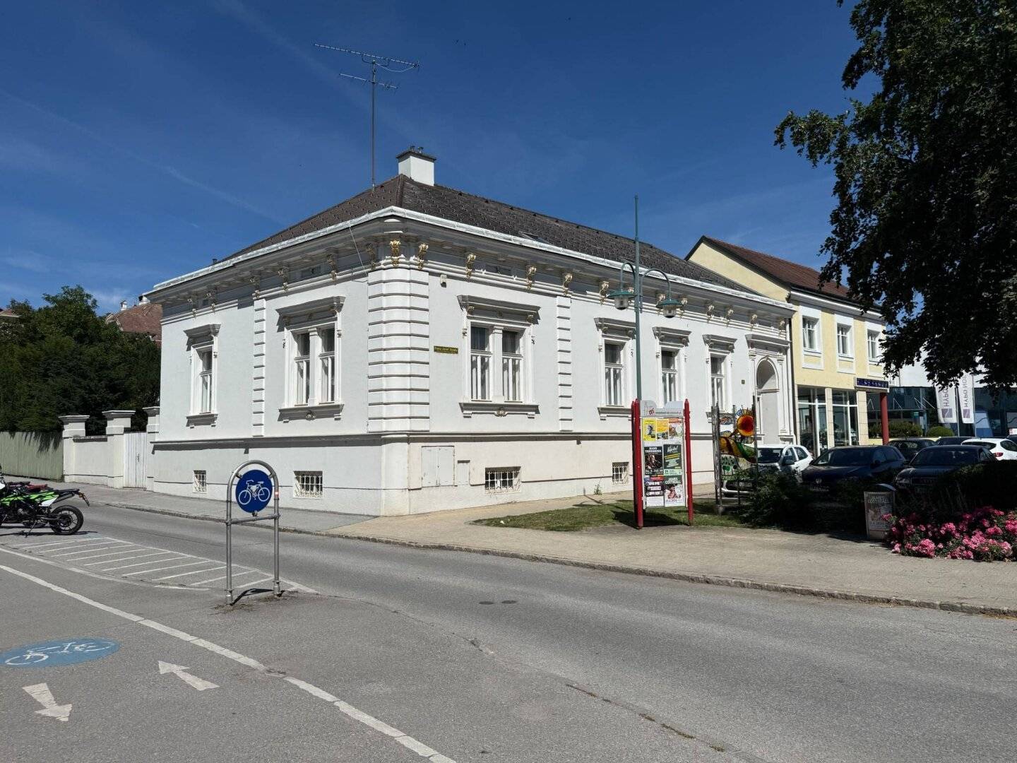 Mistelbacher Bestlage - zentrale Grünlage -  Widmung: Bauland Kerngebiet