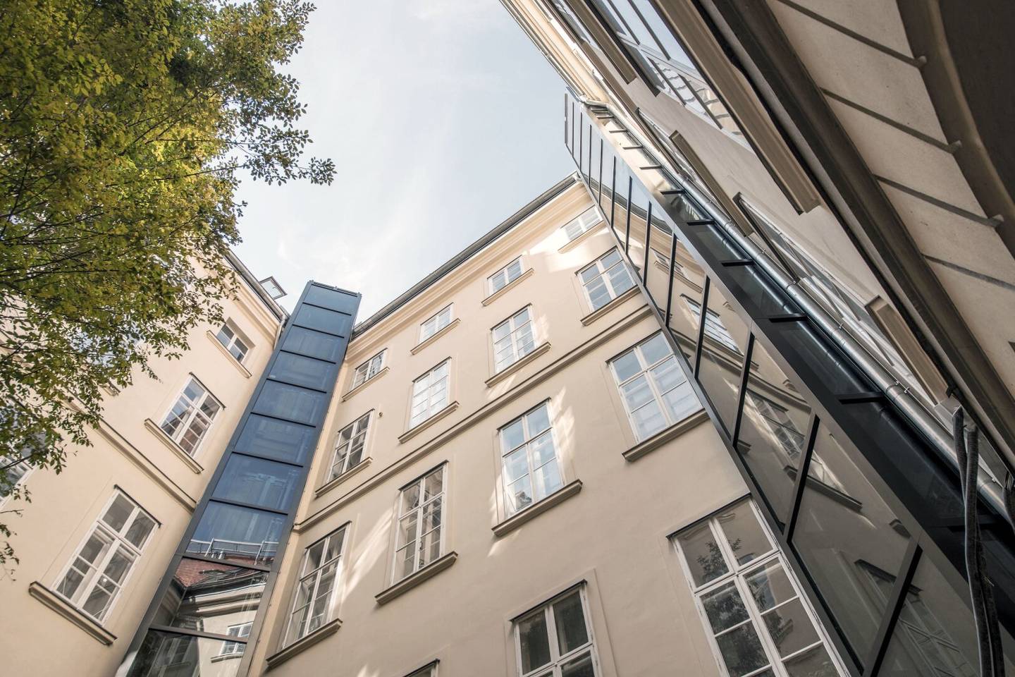Großzügige 2-Zimmerwohnung direkt am Franziskanerplatz!
