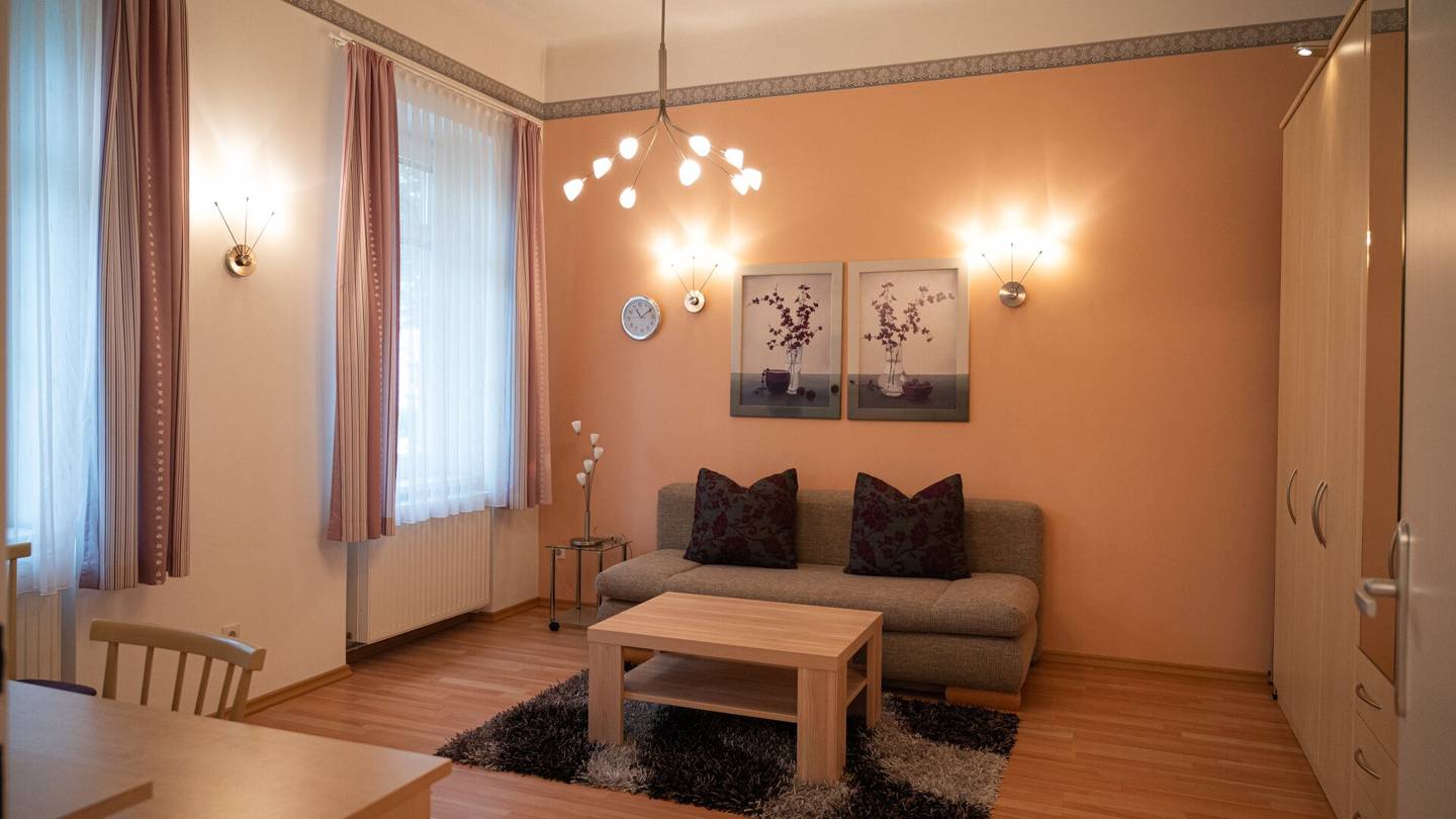 !! NEUER PREIS !! - Erlesenes Wohnen in Mödling – Großzügiges Einfamilienhaus in bevorzugter Lage