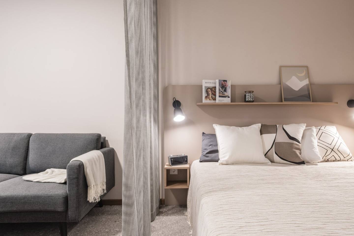 Pauschalmiete I JONN-Y möbliertes Apartment mit Balkon, inkl. Gym, Sauna, Dachterrasse, Community Area, Internet etc.! 7 Min. zum Stephansplatz!