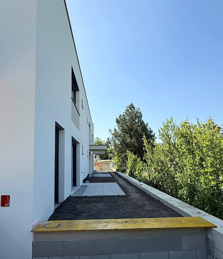 TOP RENDITE von über 10%! Neubauprojekt mit 10 Apartments Nähe Flughafen!