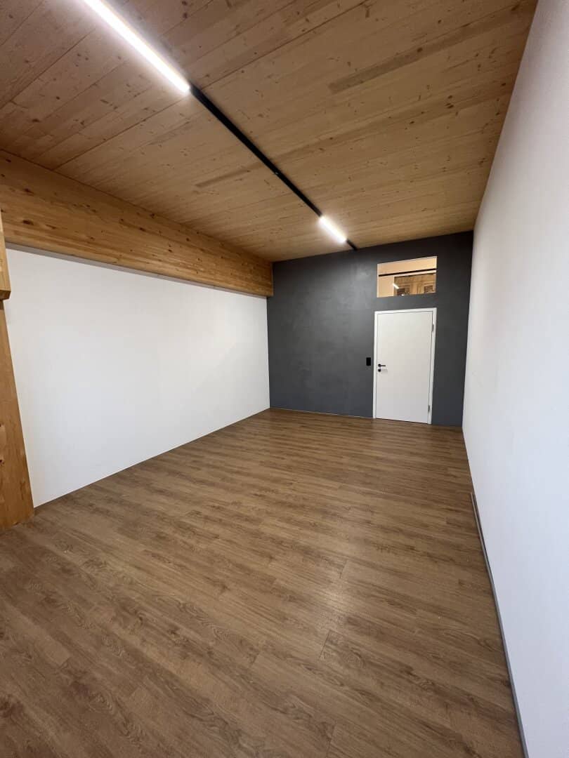 Office spaces for rent - Business Park Terfens