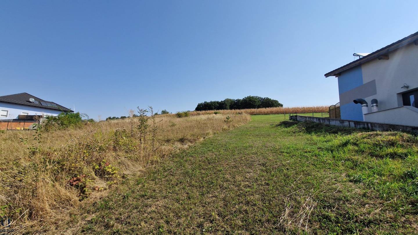 911m² Baugrundstück auf sonnigem Westhang! Herrliches Bauland für Ihr Traumhaus!