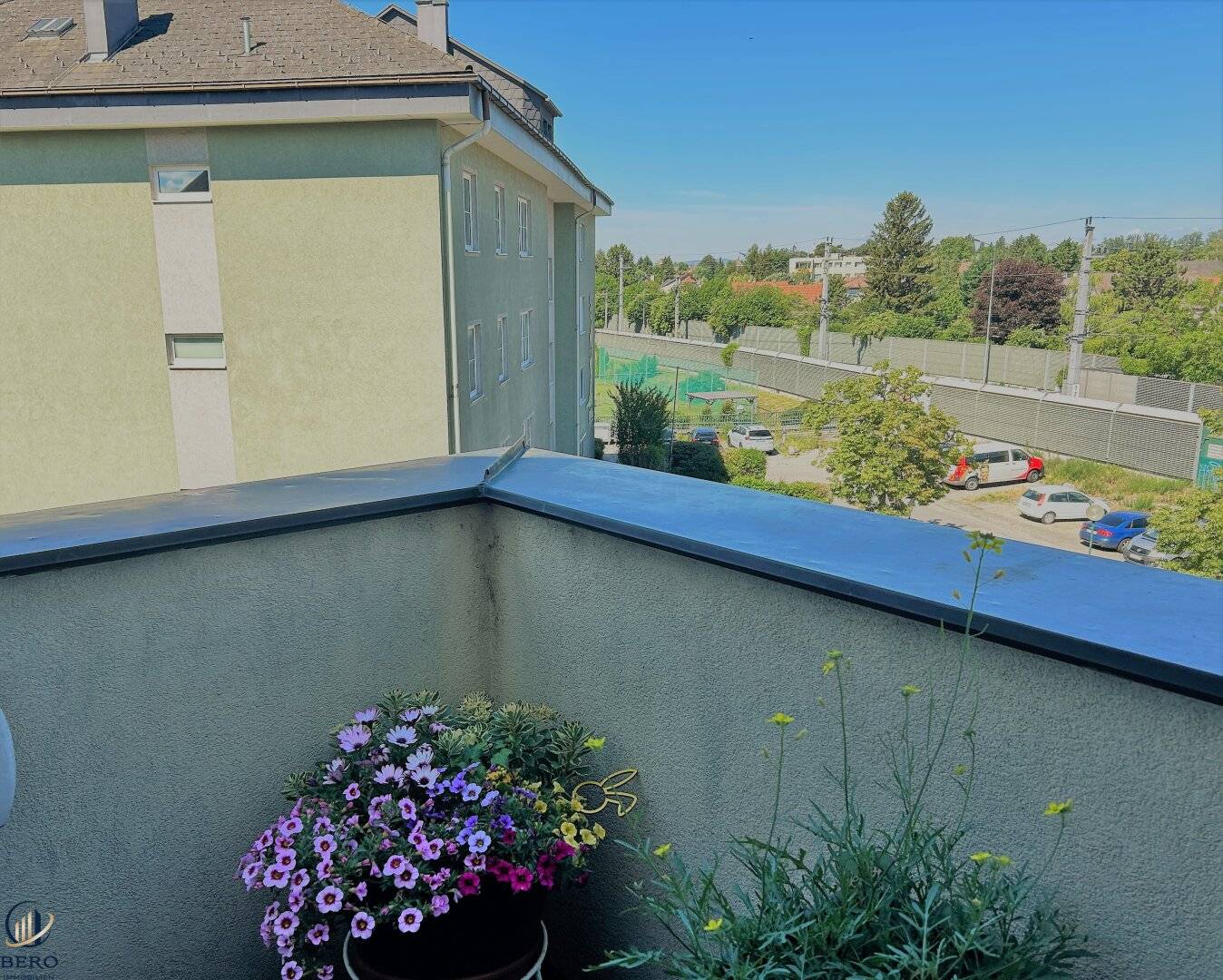 Modernes Penthouse mit Balkon, Terrasse & Stellplatz in Tulln!