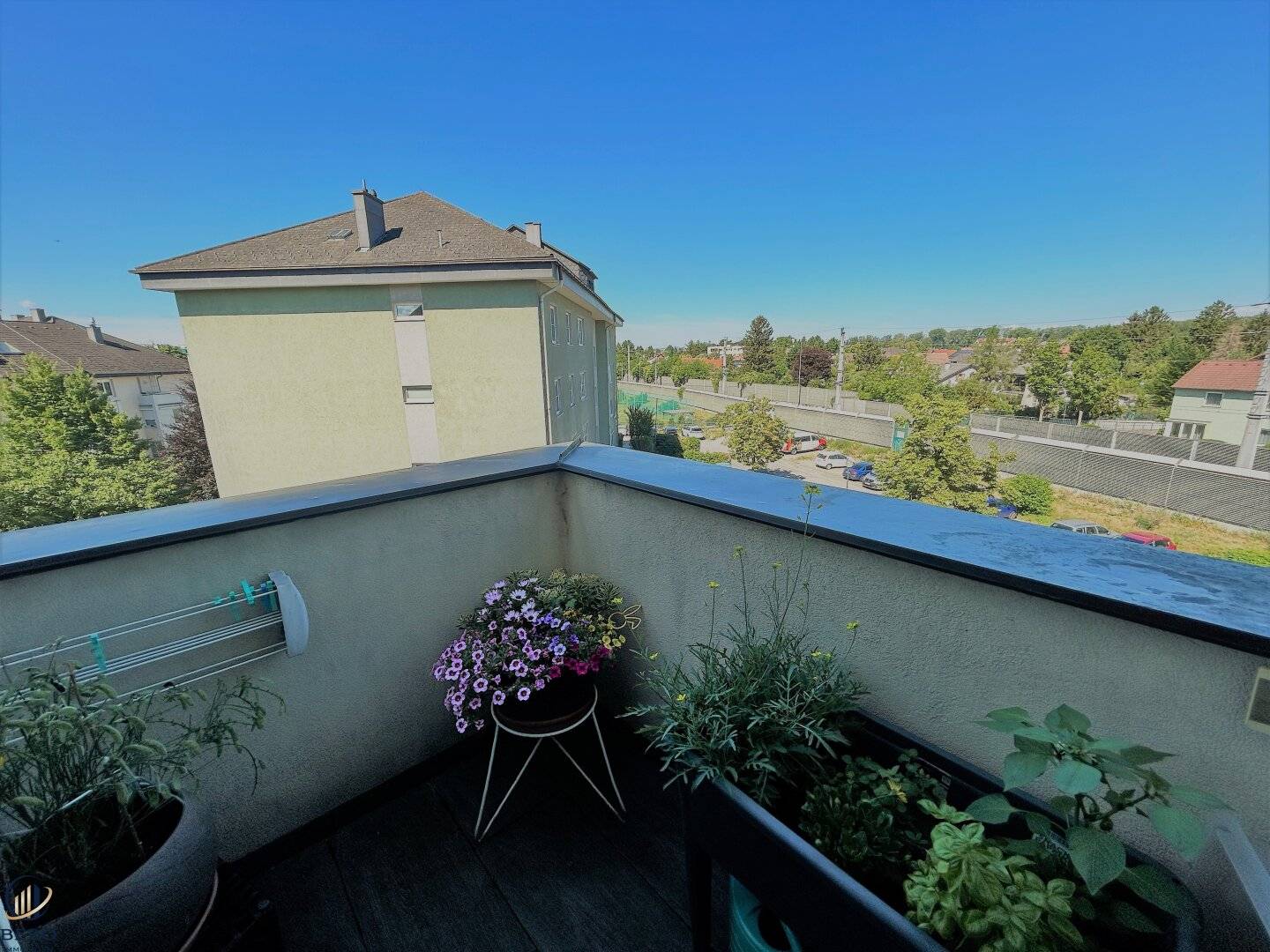 Modernes Penthouse mit Balkon, Terrasse & Stellplatz in Tulln!