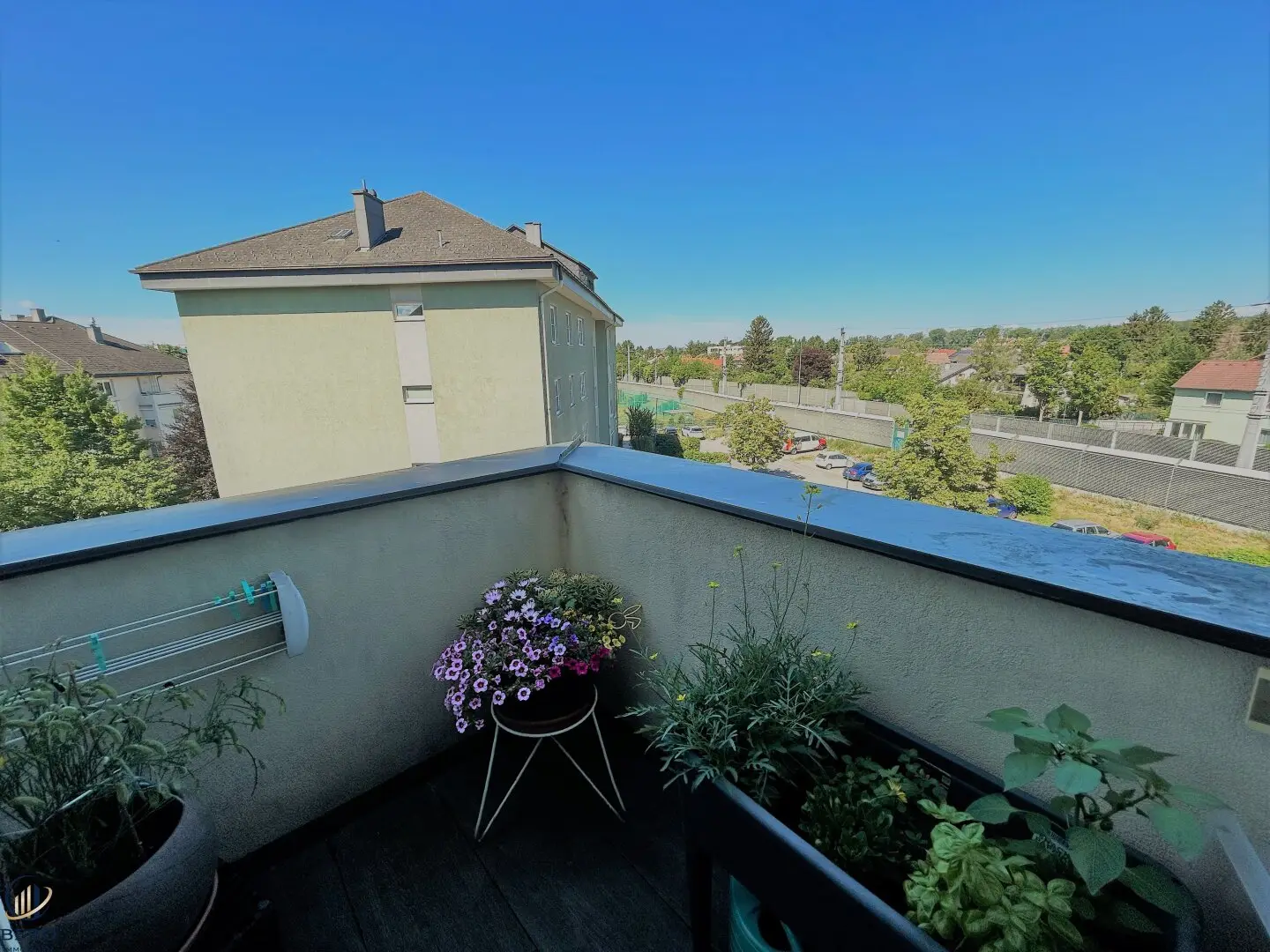 Modernes Penthouse mit Balkon, Terrasse & Stellplatz in Tulln!