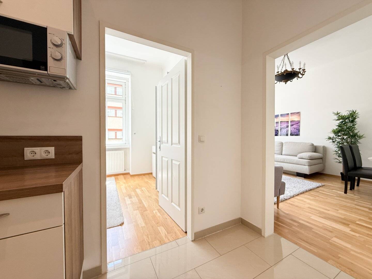 HARDTMUTHGASSE -  VOLL AUSGESTATTETE, GEPFLEGTE 2 ZIMMER-WOHNUNG - TOP 19