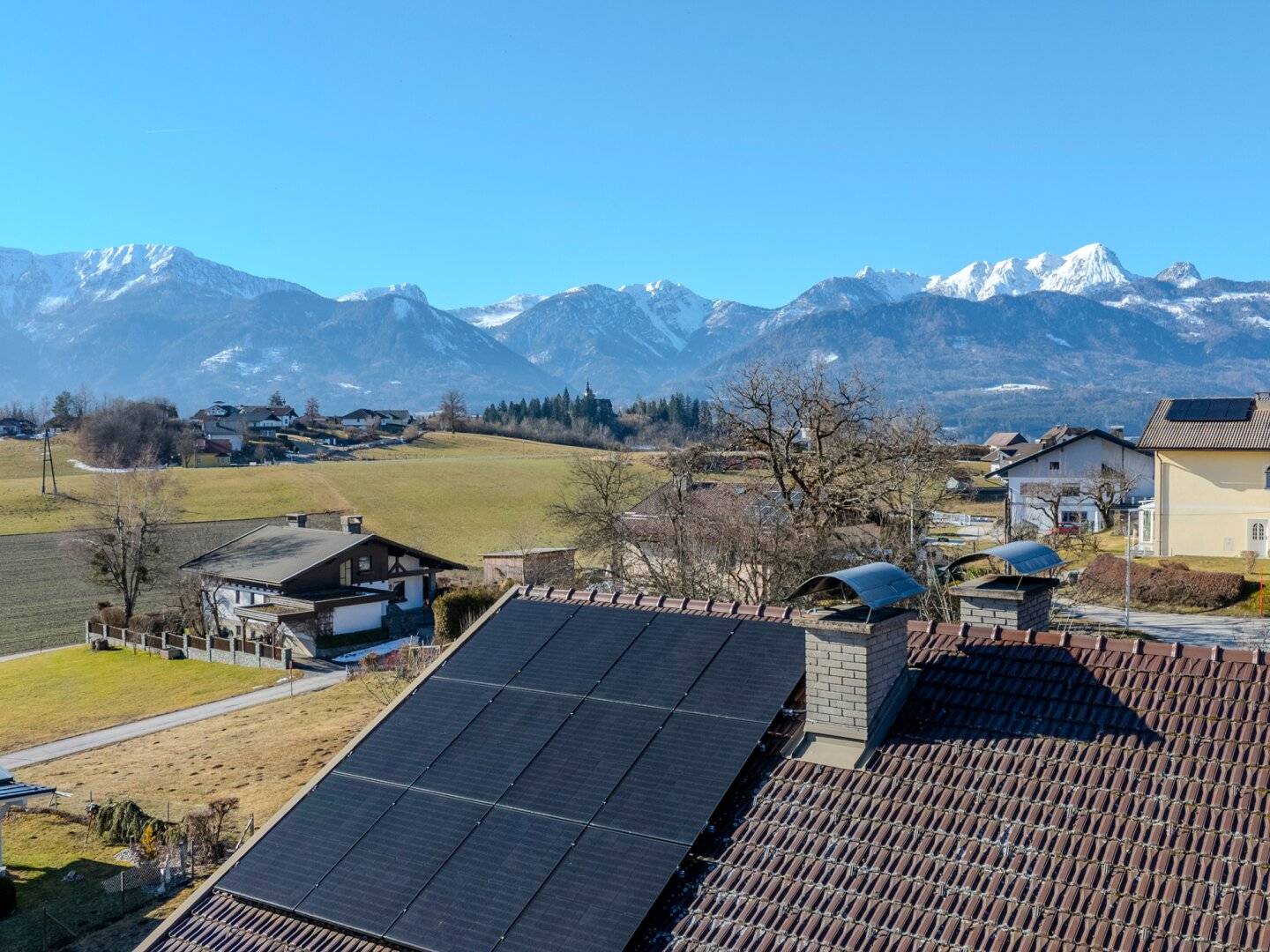 Großzügige Liegenschaft, ein attraktives Grundstück mit Bestandshaus und Entwicklungspotenzial in begehrter Kärntner Lage