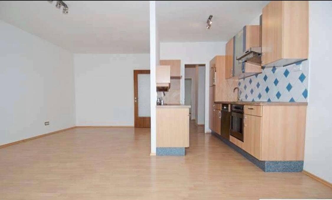 Preishammer! Traumhafte 3-Zimmer-Wohnung in Schwechat - gepflegt, modern und bestens angebunden!