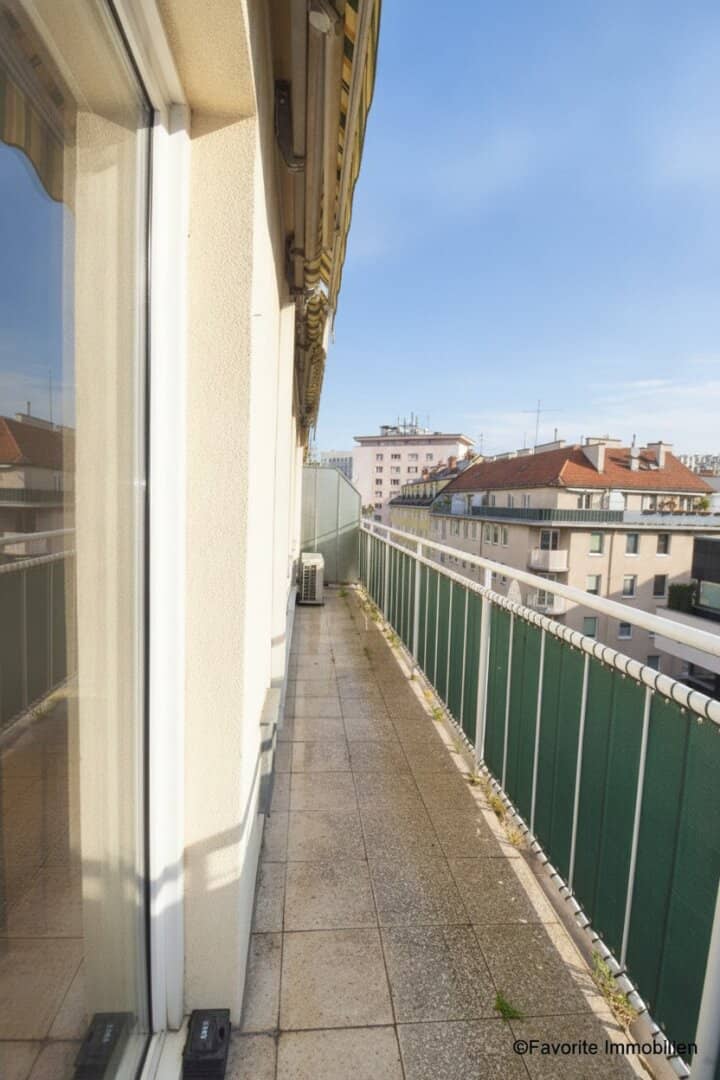 Charmante 2-Zimmer Wohnung - in Hauptbahnhofnähe - mit Terrasse in 1100 Wien – Top Preis € 219.000!