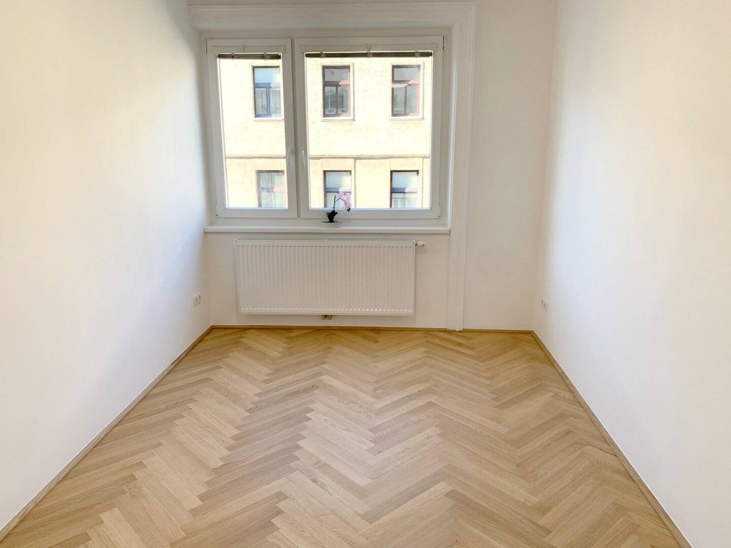 ANLAGEOBJEKT: Wunderschöner, generalsanierter 2 Zimmer Altbau mitten im 3. Bezirk (vermietet bis 2027)