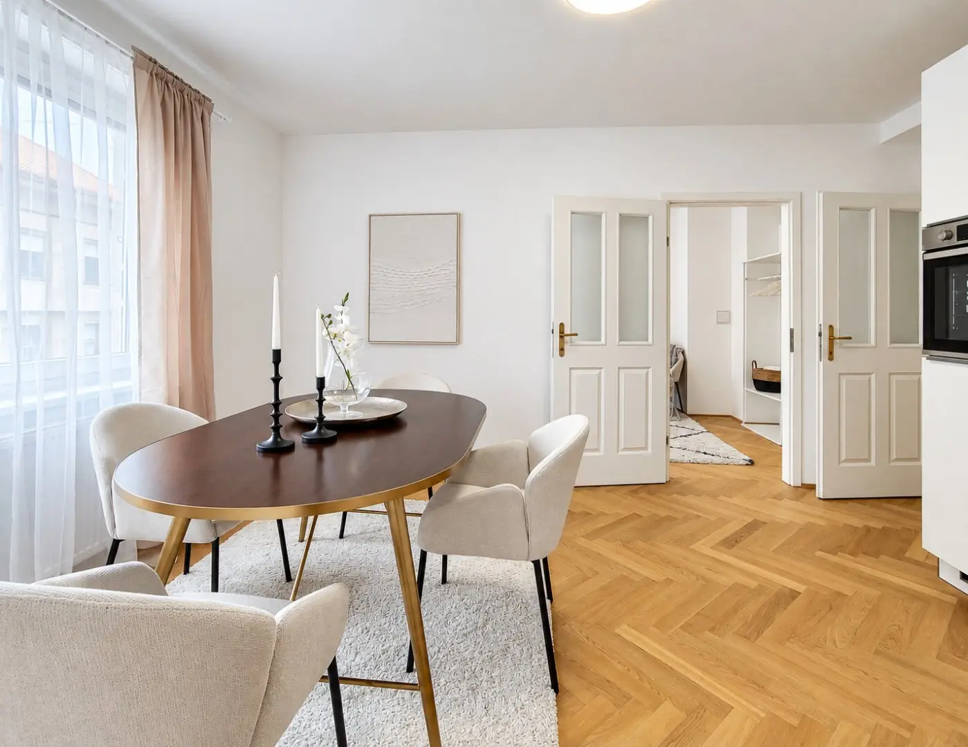 Traumhafte, neuwertige 3 Zimmerwohnung im Herzen des 3 Bezirkes( unmöbliert)