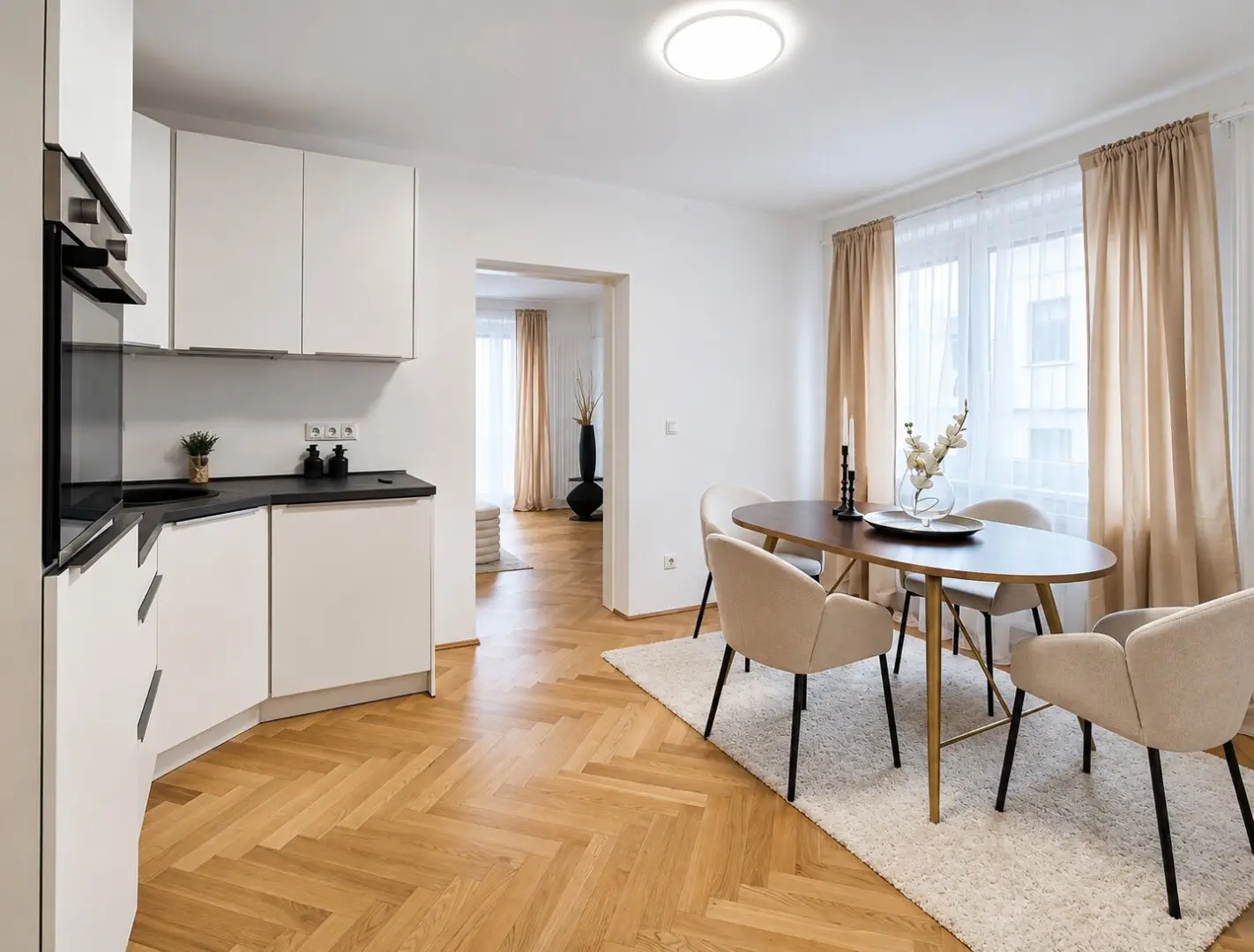 Traumhafte, neuwertige 3 Zimmerwohnung im Herzen des 3 Bezirkes( unmöbliert)